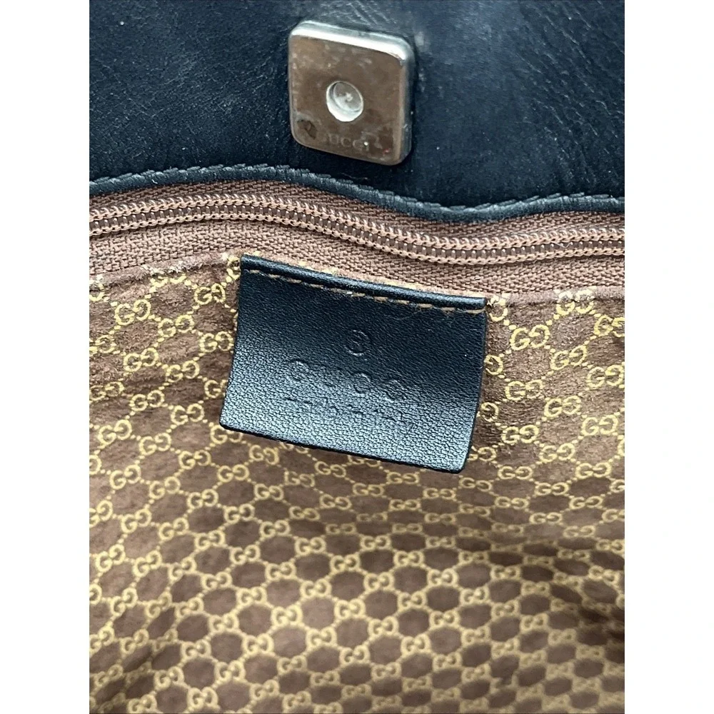 Gucci authentic black